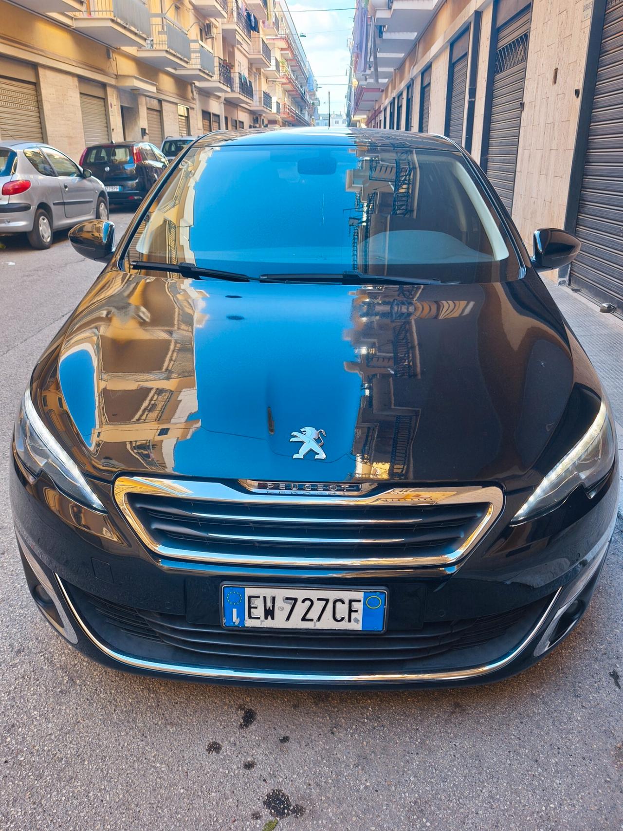 Peugeot 308 1.6 e-HDi 115 CV Stop&Start Allure