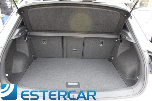 VOLKSWAGEN T-Roc 1.0 TSI R-Line NEOPATENTATI
