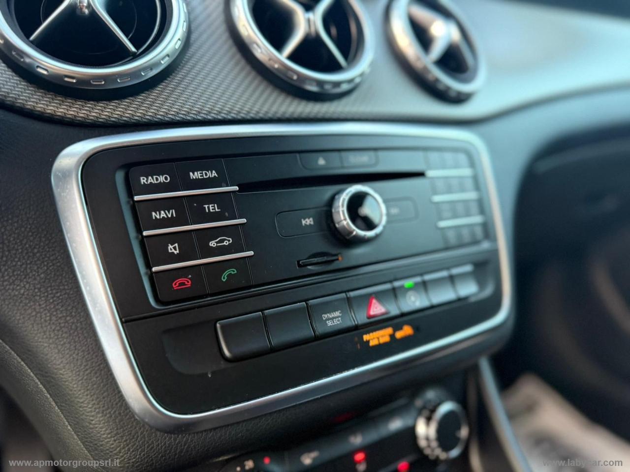 MERCEDES-BENZ GLA 180 d Automatic Executive