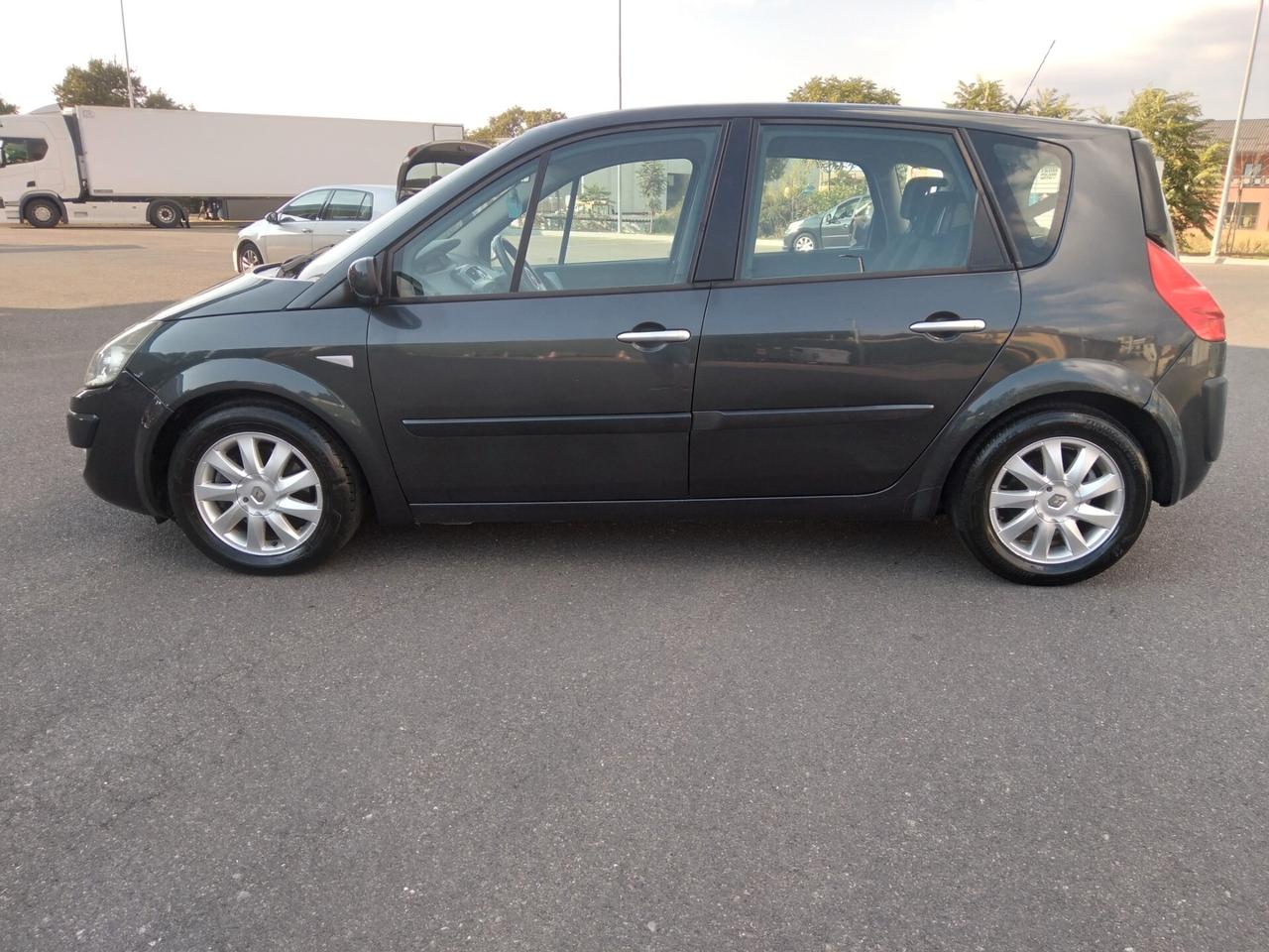 Renault Scenic Scénic 1.9 dCi/130CV Serie Speciale Exception
