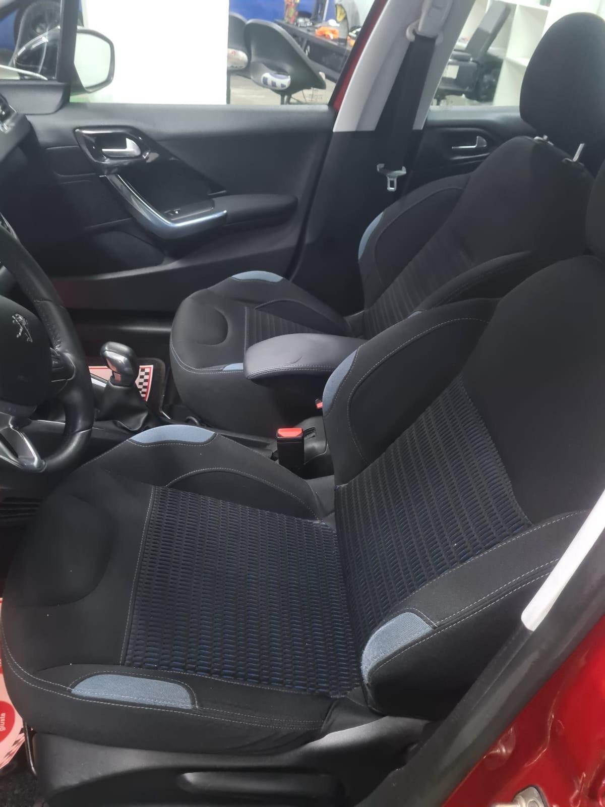 Peugeot 208 1.2 VTi 82 CV 5 porte Allure