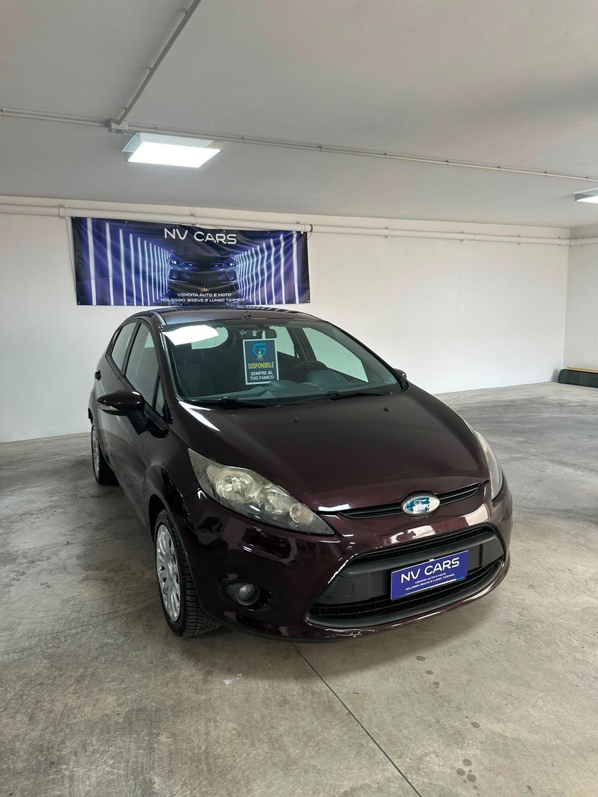 Ford Fiesta 1.4 5 porte Bz.- GPL Titanium