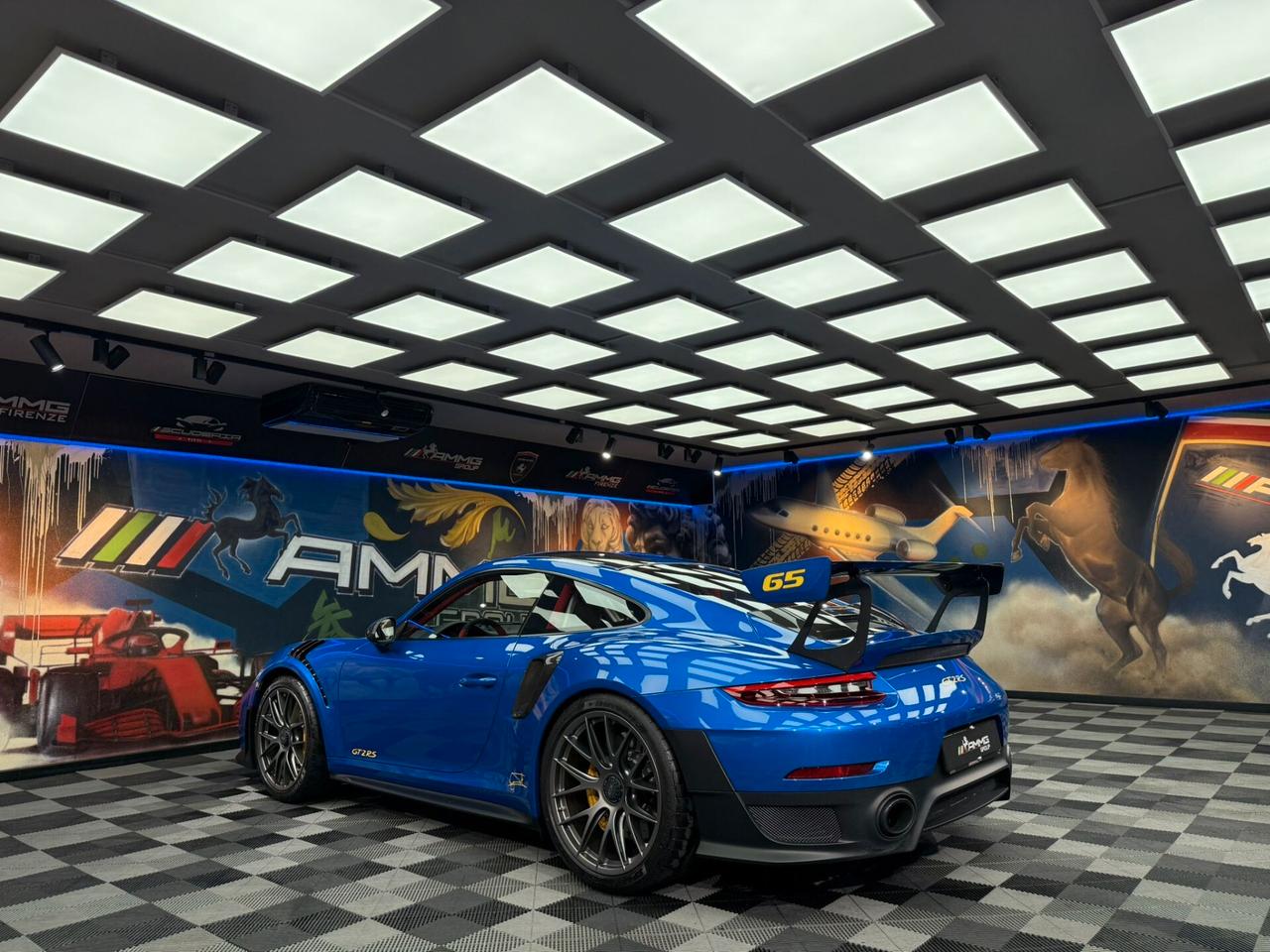 Porsche 911 3.8 GT2 RS (985)