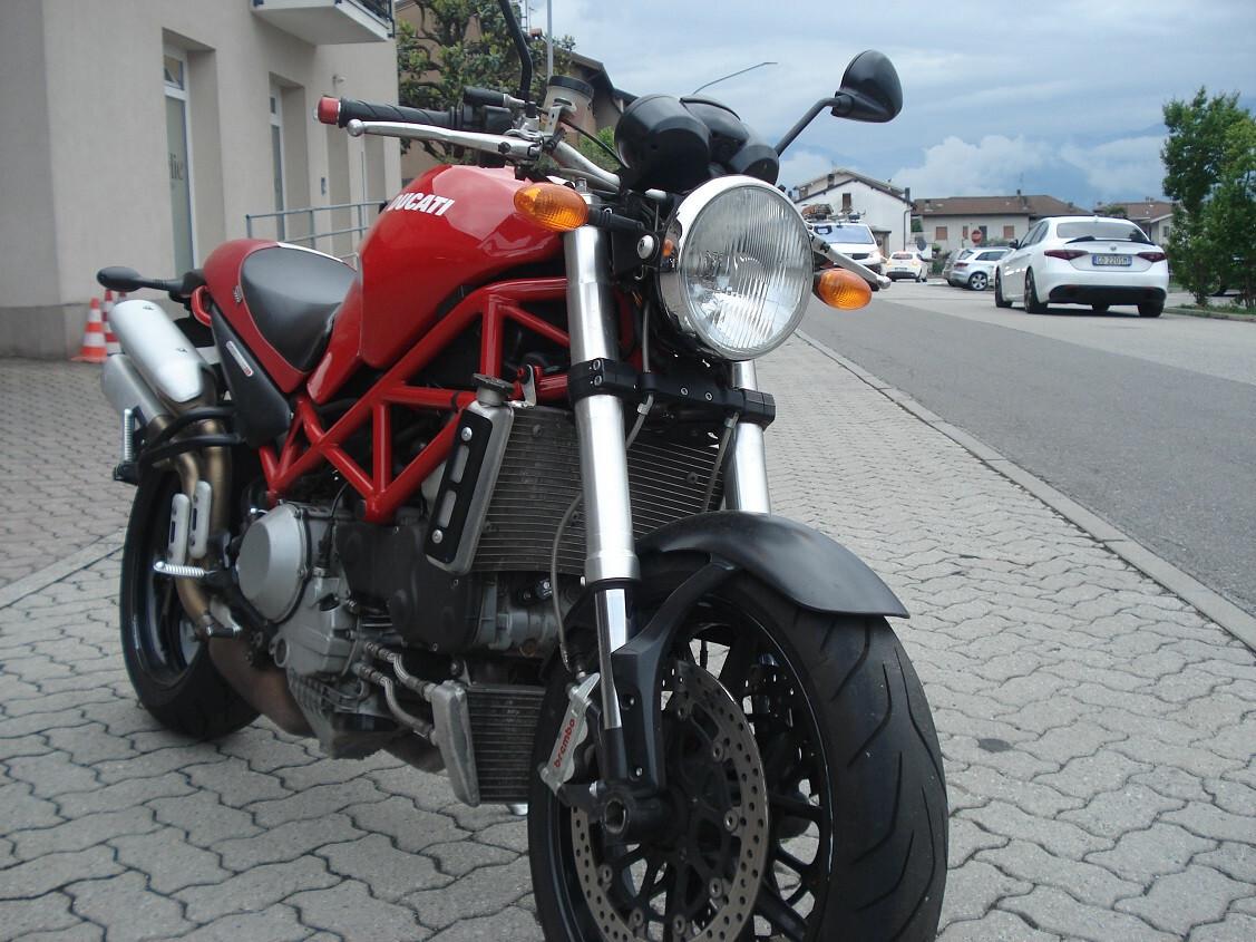 Ducati Monster S4Rs Testastretta