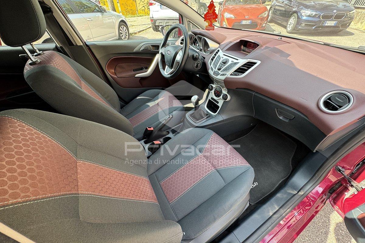 FORD Fiesta 1.4 TDCi 68CV 5 porte Titanium