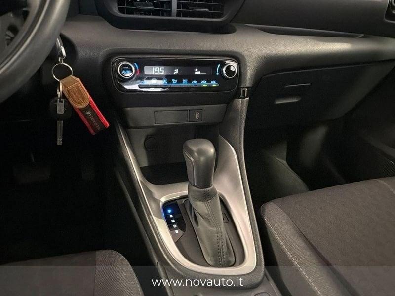 Toyota Yaris Hybrid Trend MY22