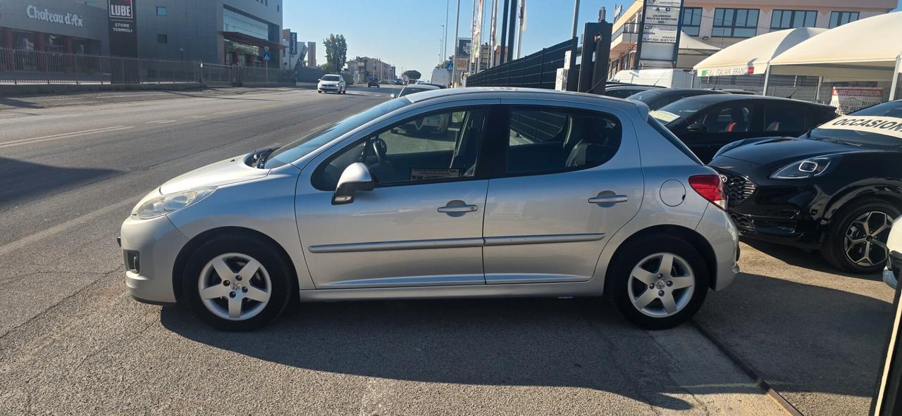 Peugeot 207 1.4 HDi 70CV FAP 5p. XS