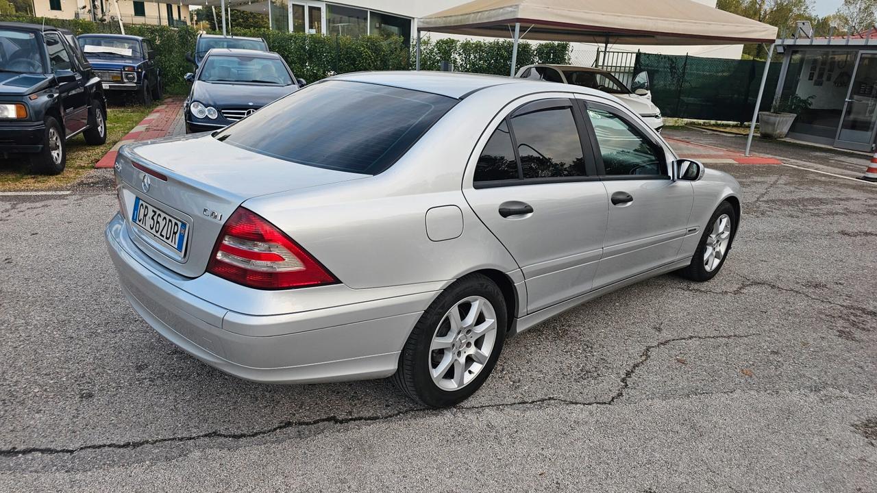 Mercedes-benz C 220 C 220 CDI cat Elegance