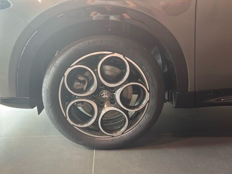 Alfa Romeo Tonale Ibrida Ibrida 175cv Sprint DEMO 6 MESI
