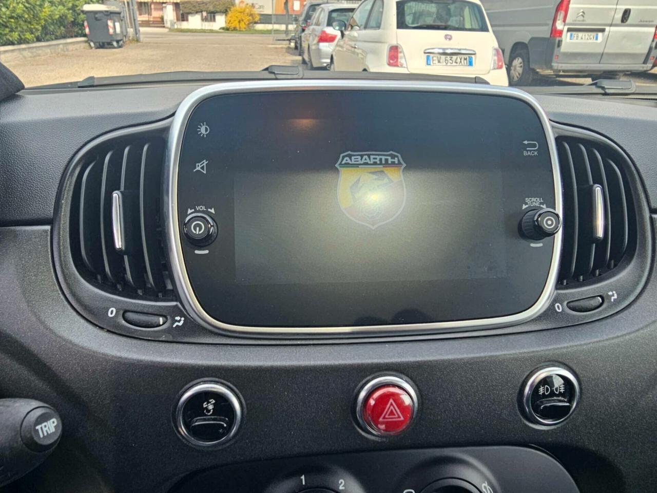 Abarth 595 1.4 Turbo T-Jet 180 CV Competizione