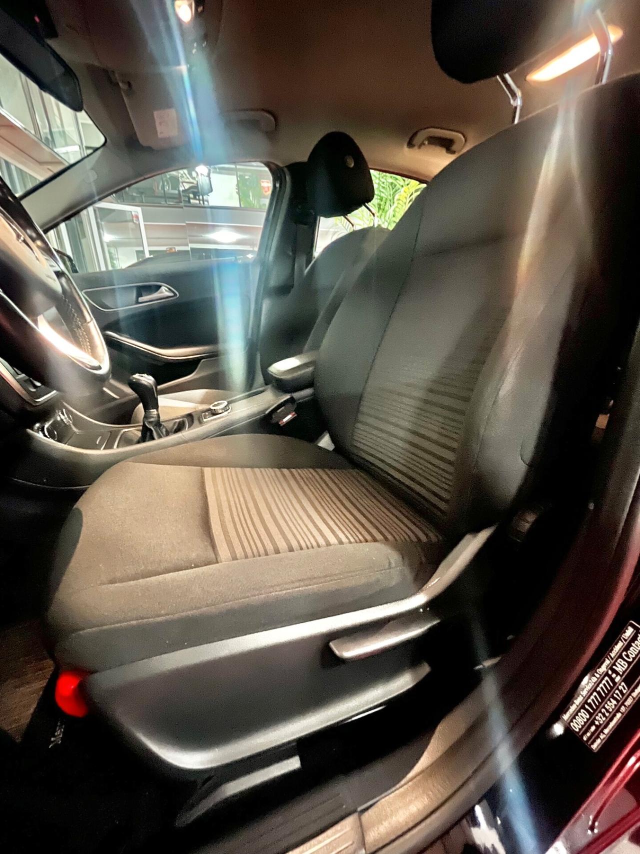 MERCEDES Classe A 160 CDI 90CV Night edition OK NEOPATENTATI TELECAMERA POSTERIORE