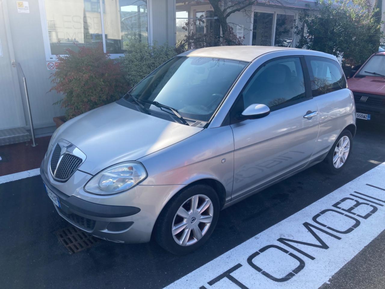 LANCIA YPSILON 1.2 BENZINA (MODELLO ORO)