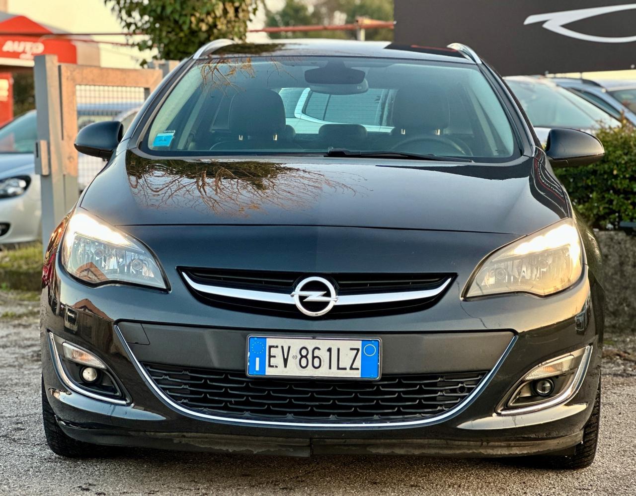 OPEL ASTRA 1.7 CDTI 130CV Sports Tourer Cosmo 2014 OK NEOPATENTATO