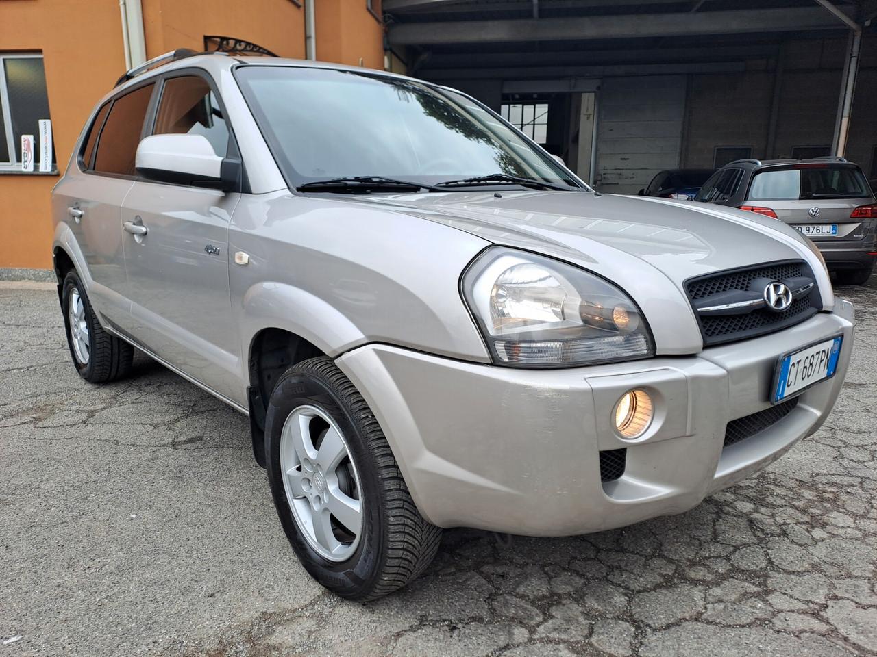 HYUNDAI TUCSON 2.0 BENZINA 4X4 ** DA VETRINA **