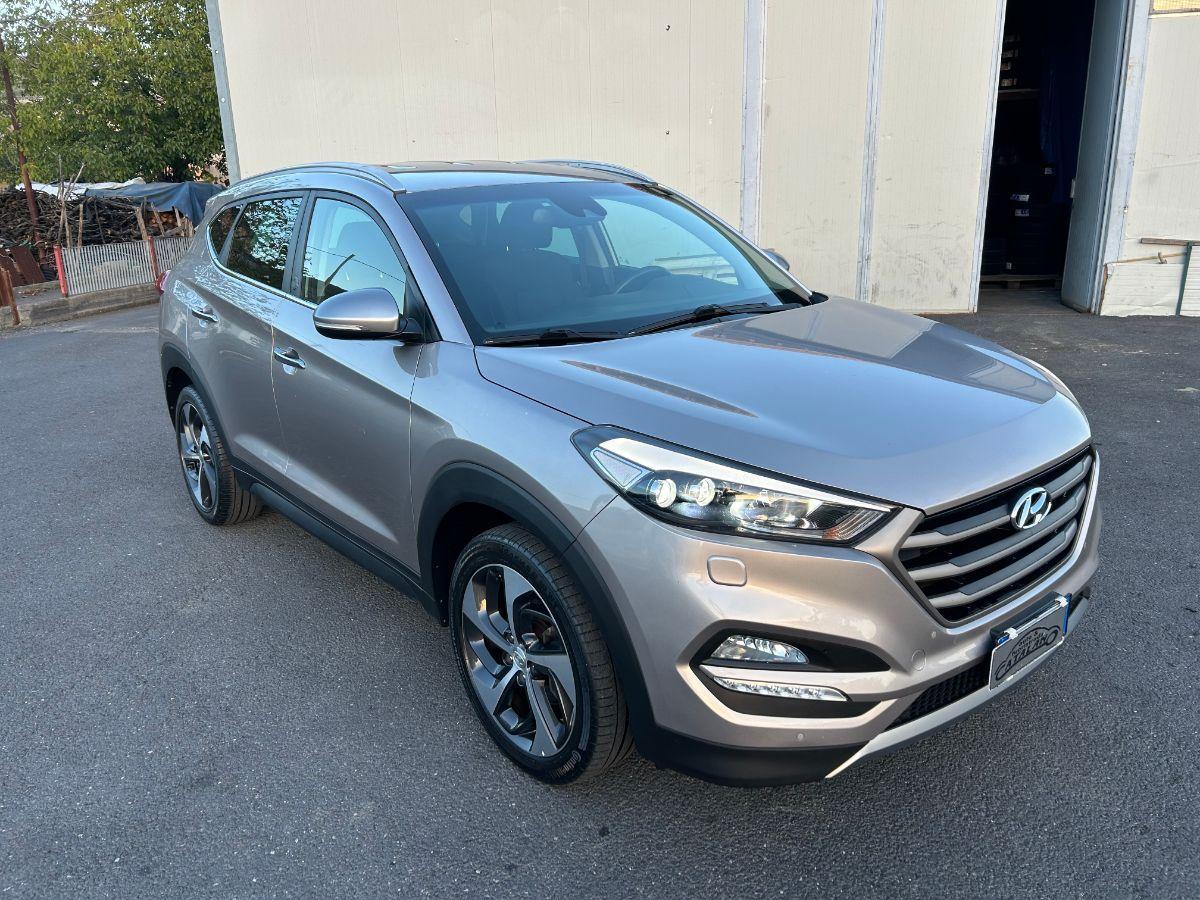 HYUNDAI - Tucson - 1.7 CRDi Sound Edition