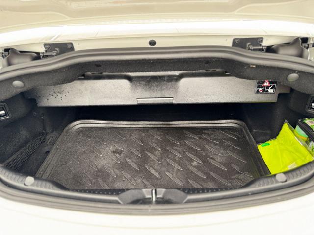 MERCEDES-BENZ C 220 d Auto Cabrio Premium AMG - 1 prop./ FULL