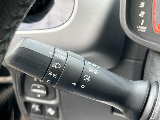 TOYOTA Aygo Connect 1.0 VVT-i 72 CV 5 porte x-play