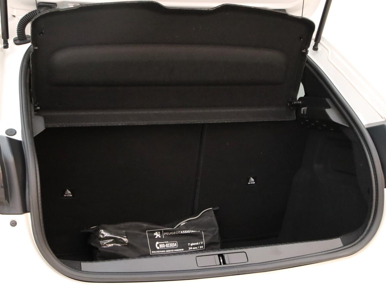 Peugeot 208 II 2022 1.5 bluehdi Allure Pack s NEOPATENTATI