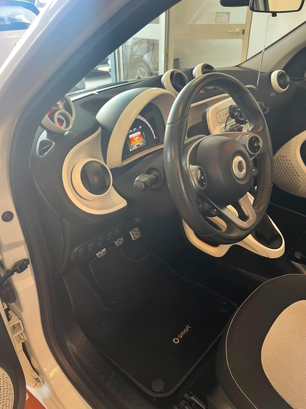Smart ForFour 70 1.0 Passion