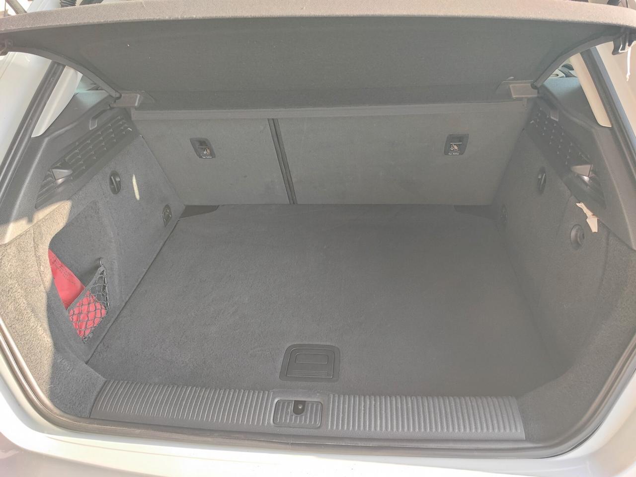 Audi A3 SPB 2.0 TDI Attraction
