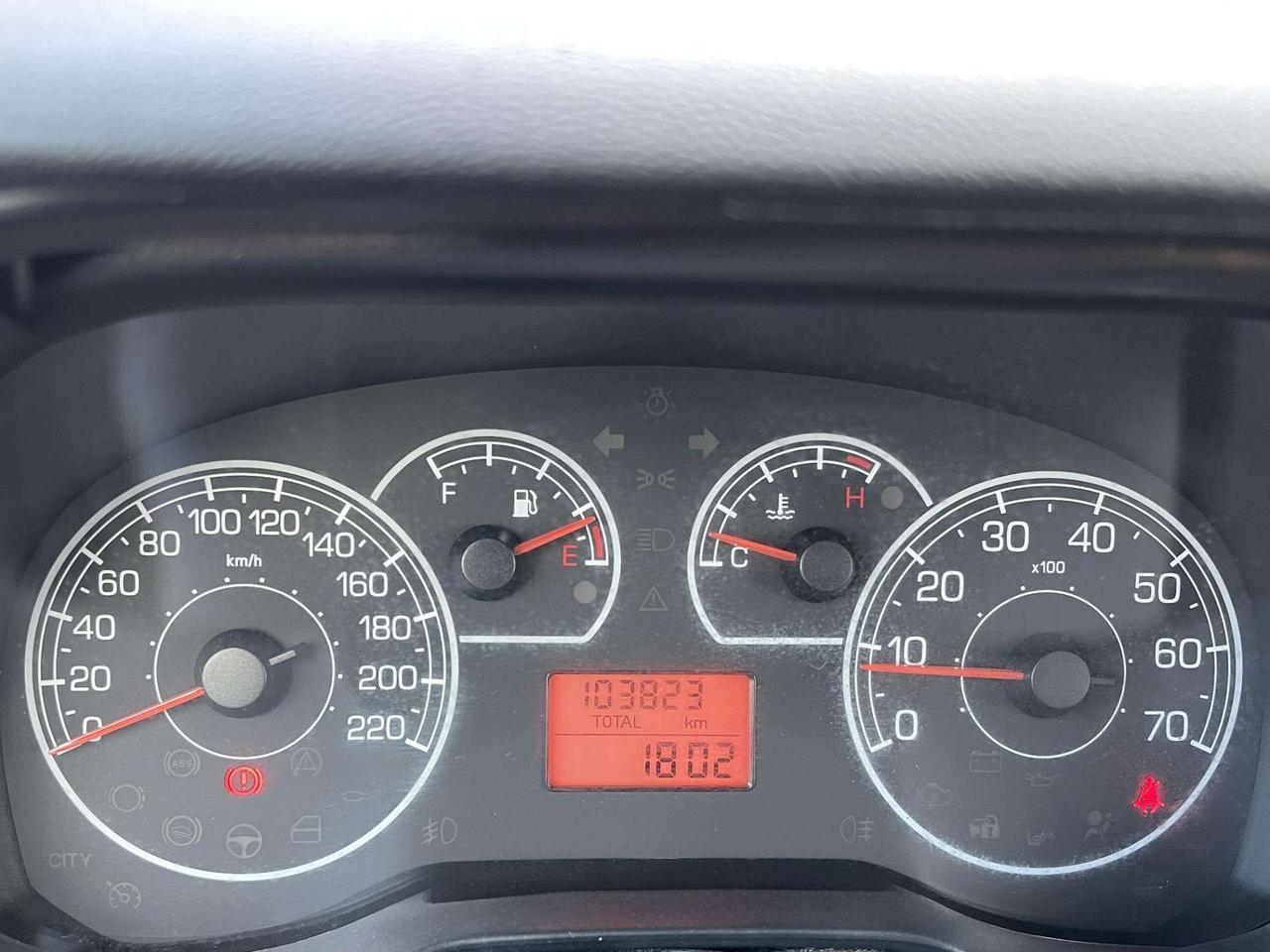Fiat Punto 1.2 Benzina 69CV E5 Neo - 2013