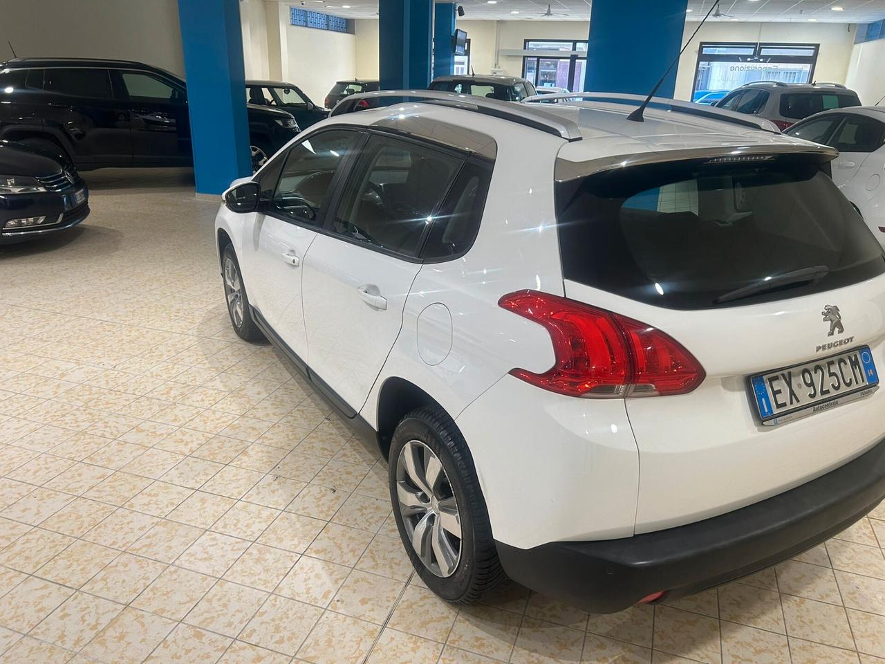Peugeot 2008 1.6 e-HDi 92 CV Stop&Start Urban Cross