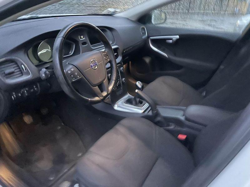 Volvo V40 Cross Country V40 Cross Country D2 Powershift Momentum