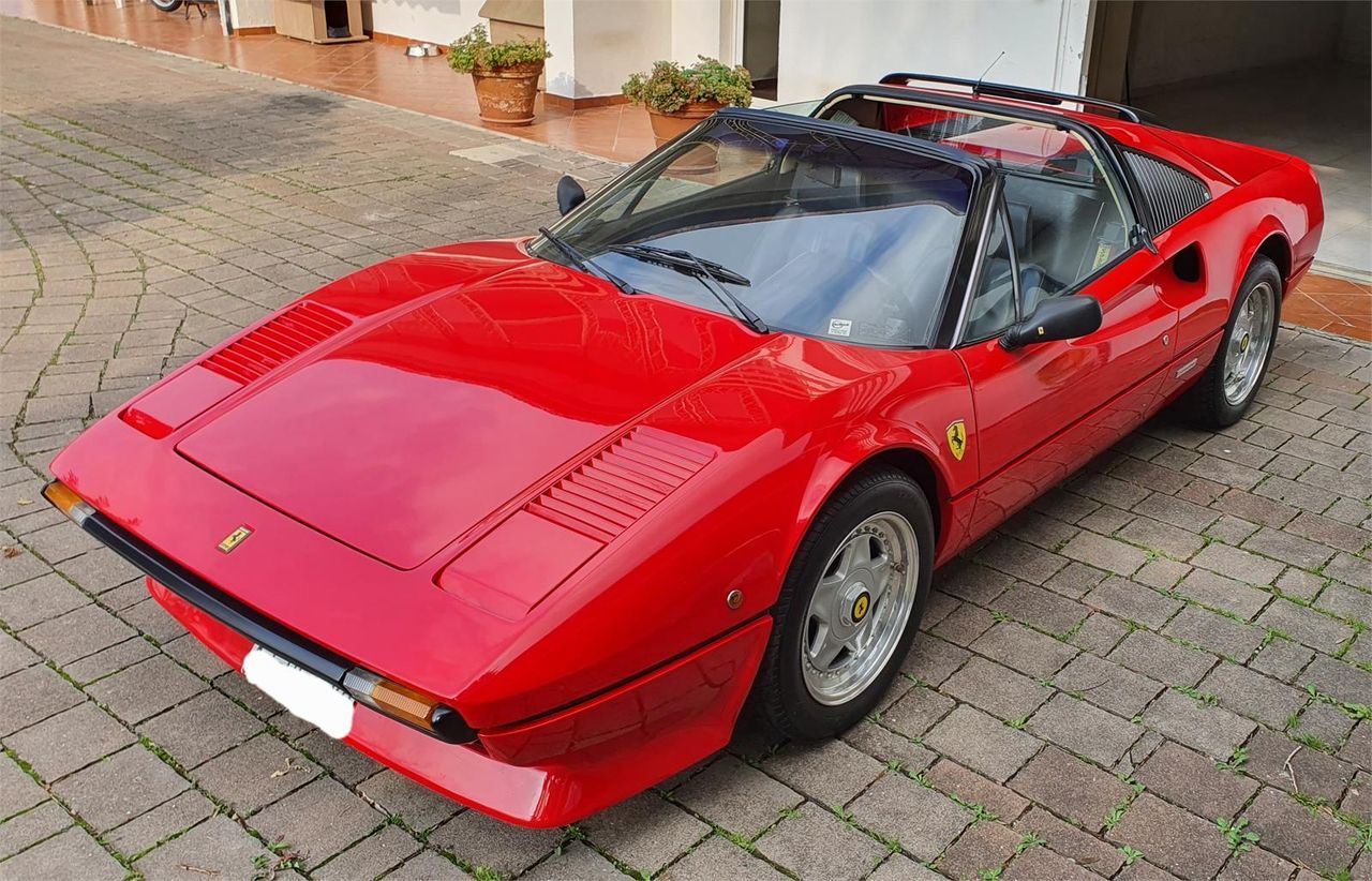 FERRARI 208 GTS