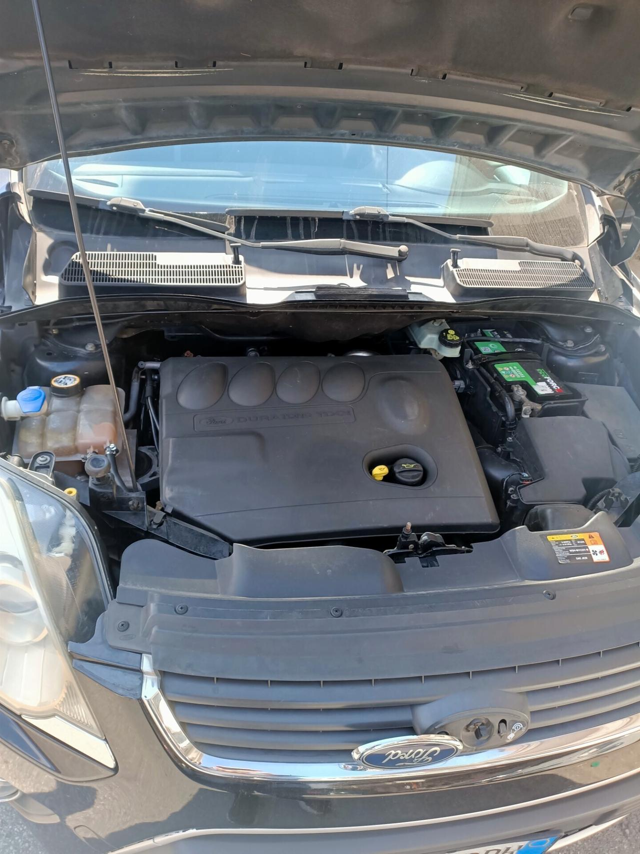 Ford Kuga 2.0 TDCi 136 CV 4WD TITANIUM 2009