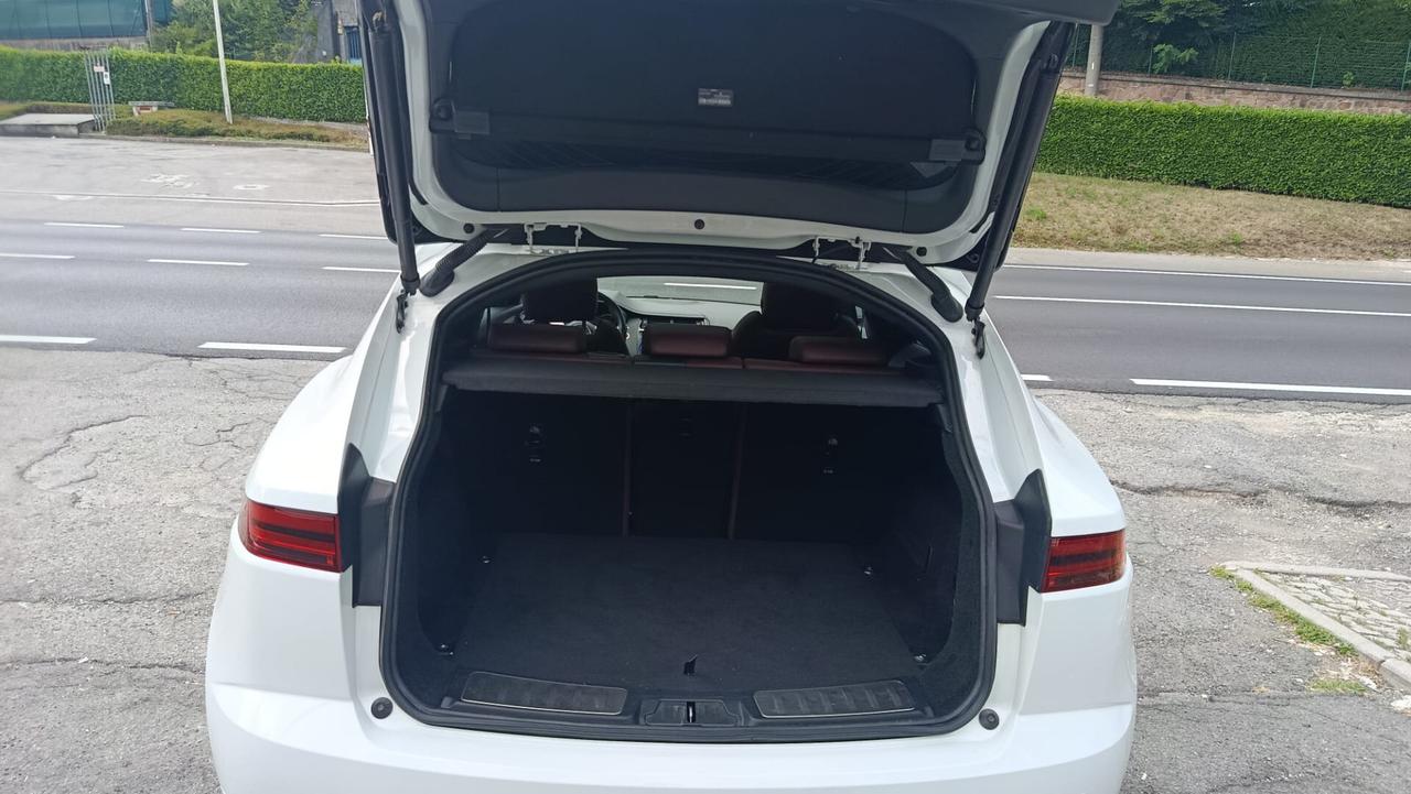 Jaguar E-Pace 2.0 I4 200 CV AWD Auto R-Dynamic SE