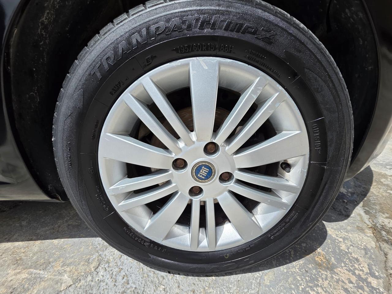 Fiat Grande Punto 1.3 MJT 75 CV 5 porte Dynamic