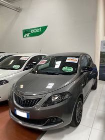 Lancia Ypsilon 1.0 FireFly 5 porte S&S Hybrid Gold