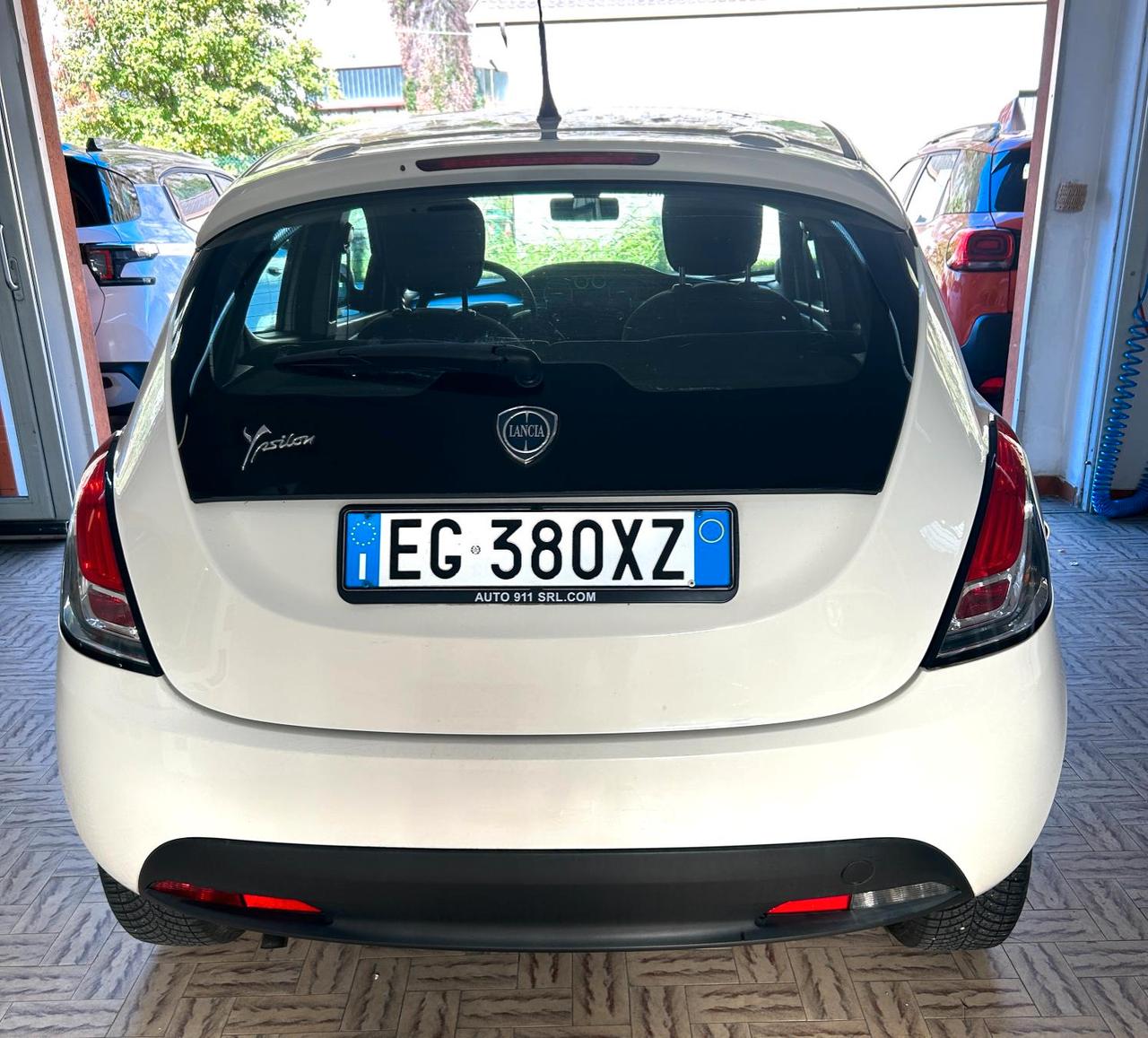 Lancia Ypsilon 5 Porte Ypsilon 1.2 8v Silver s&s 69cv