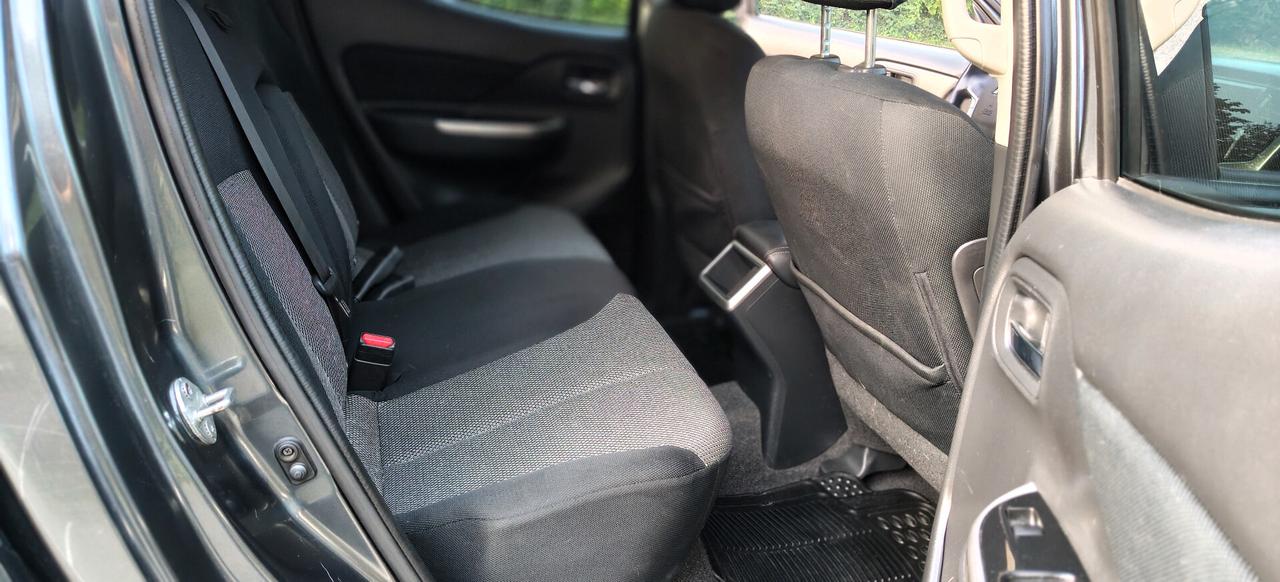 Mitsubishi L200 2.3D Double Cab 4x4 Intense Gancio
