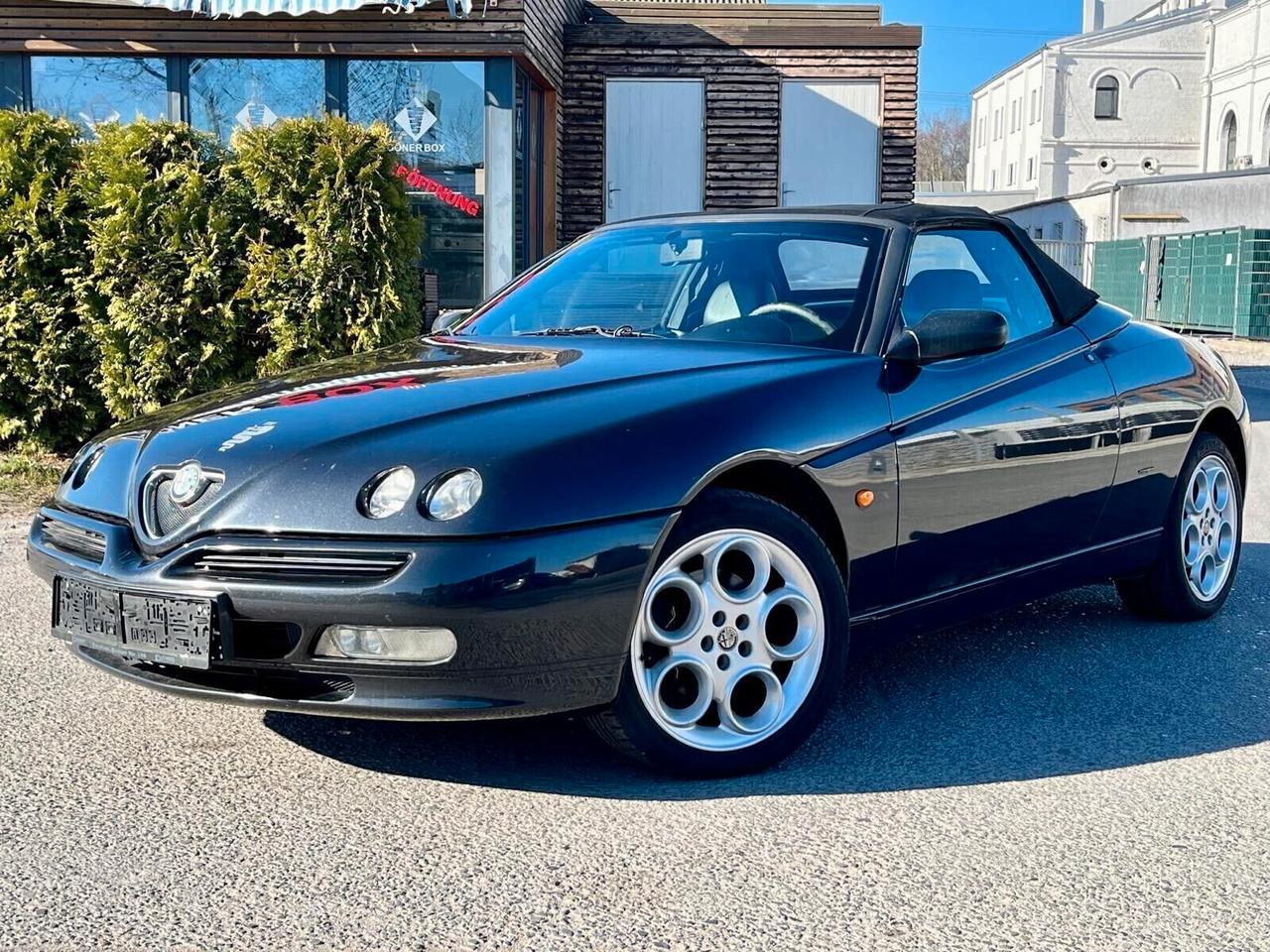 Alfa Romeo GTV Spider 2.0i 16V Twin Spark cat L