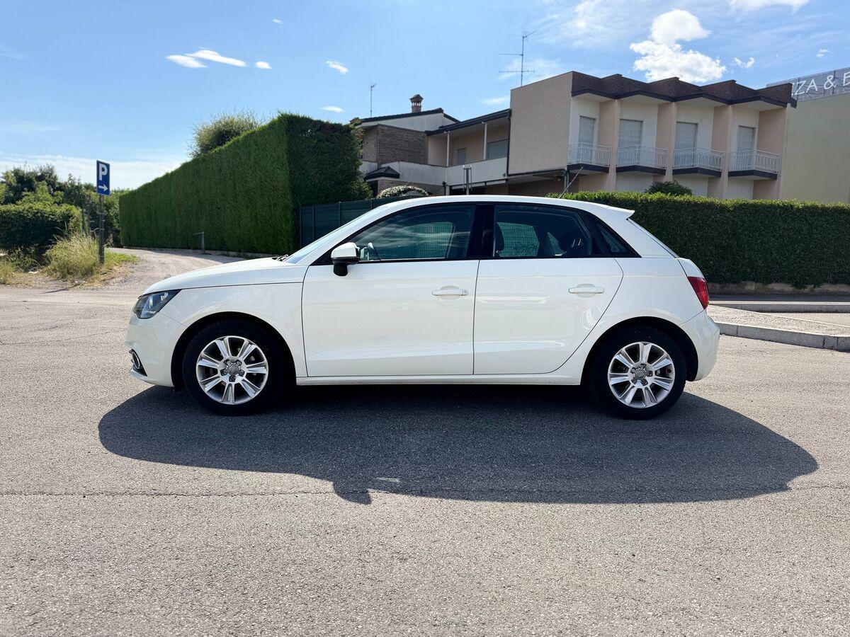 Audi A1 1.6 tdi Ambition 90cv