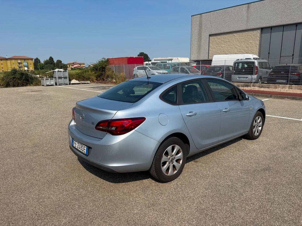 Opel Astra 1.4 Turbo 140CV 4 porte GPL Tech Elective