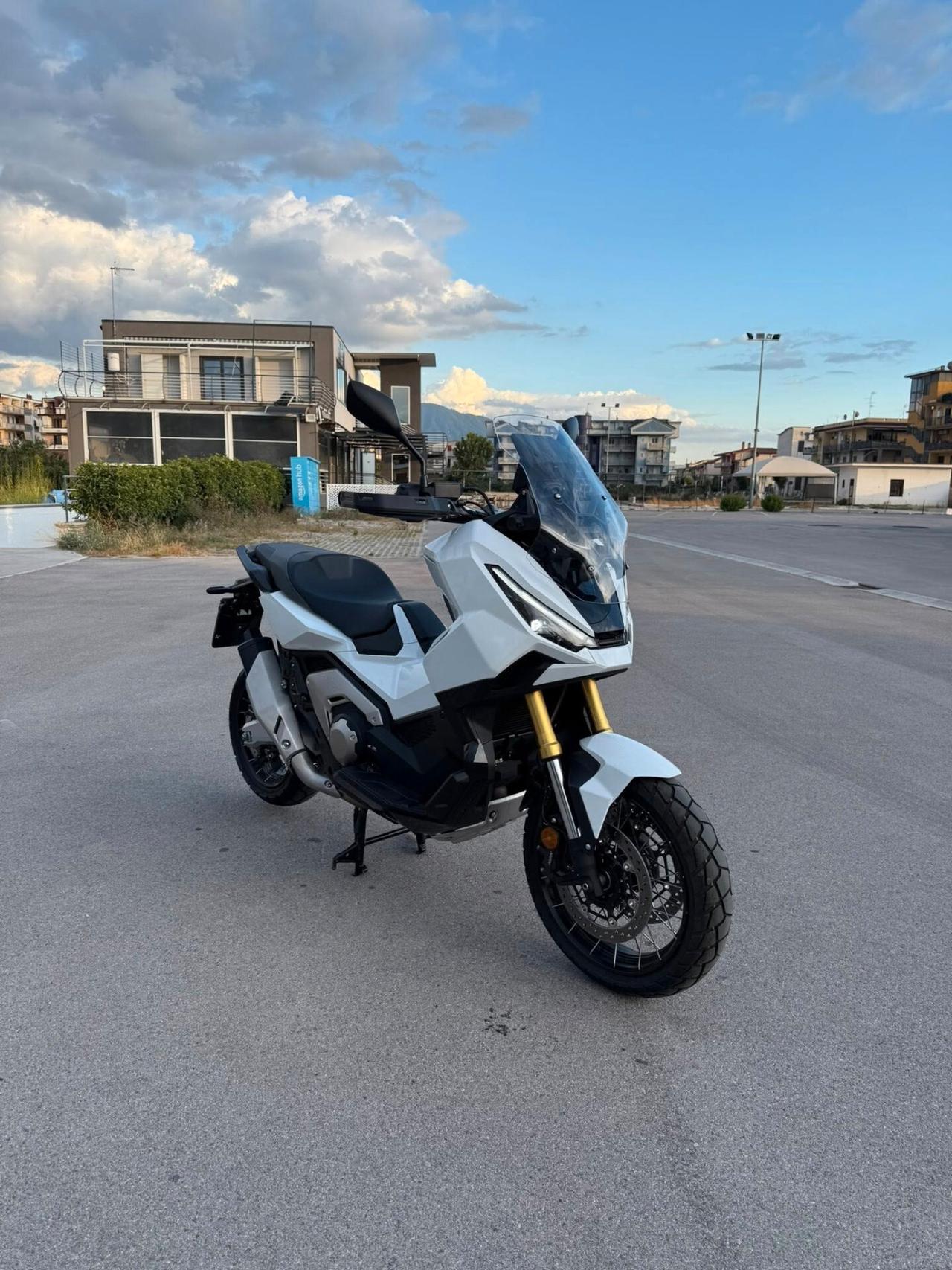 Honda X-ADV 750