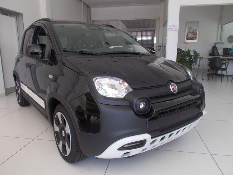 FIAT Panda Cross FIAT PANDINA CROSS 1000 HYBRID 338.7575187 MASSARI MARCO KM. ZERO