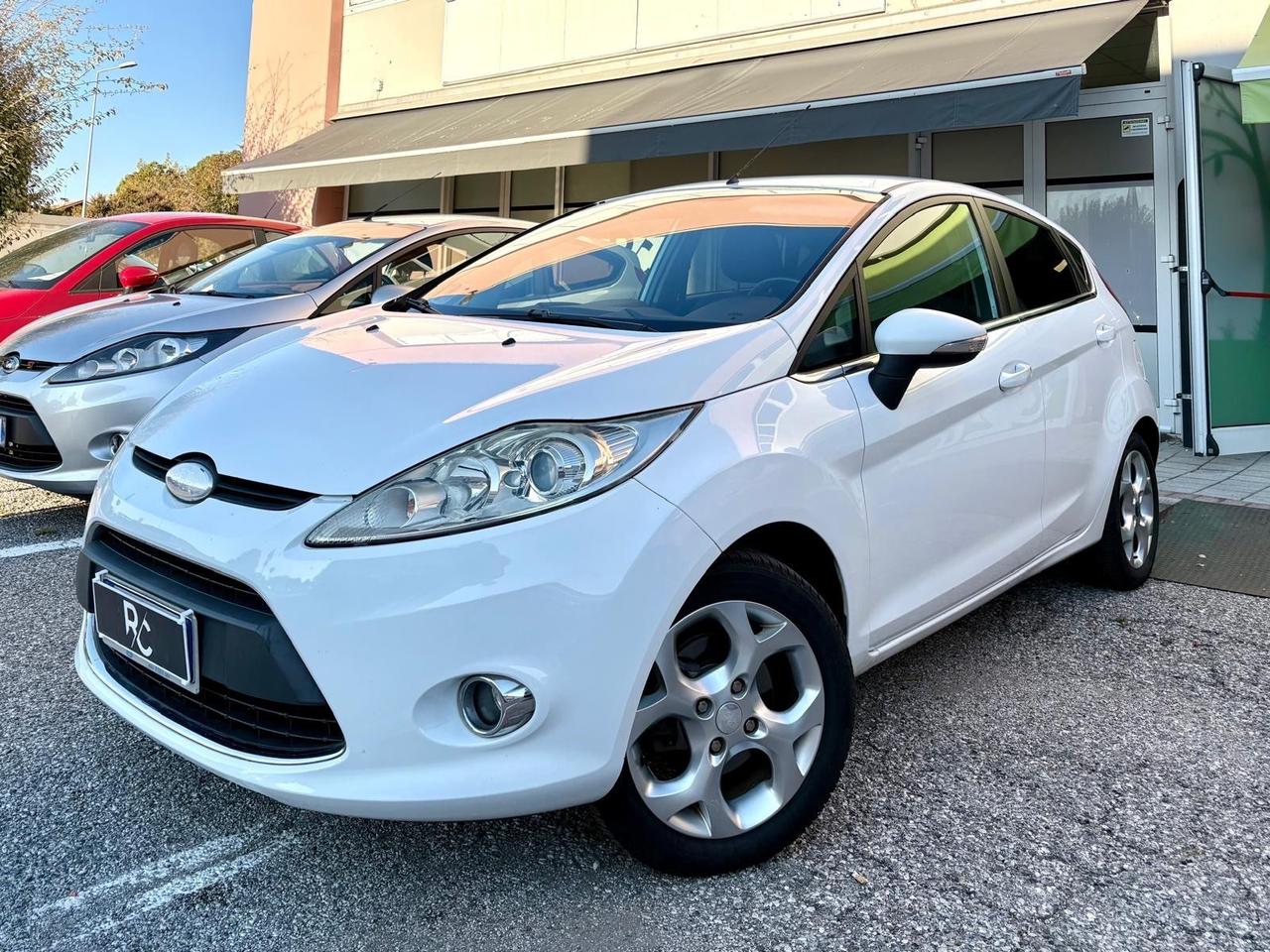 Ford Fiesta 1.4 GPL Titanium