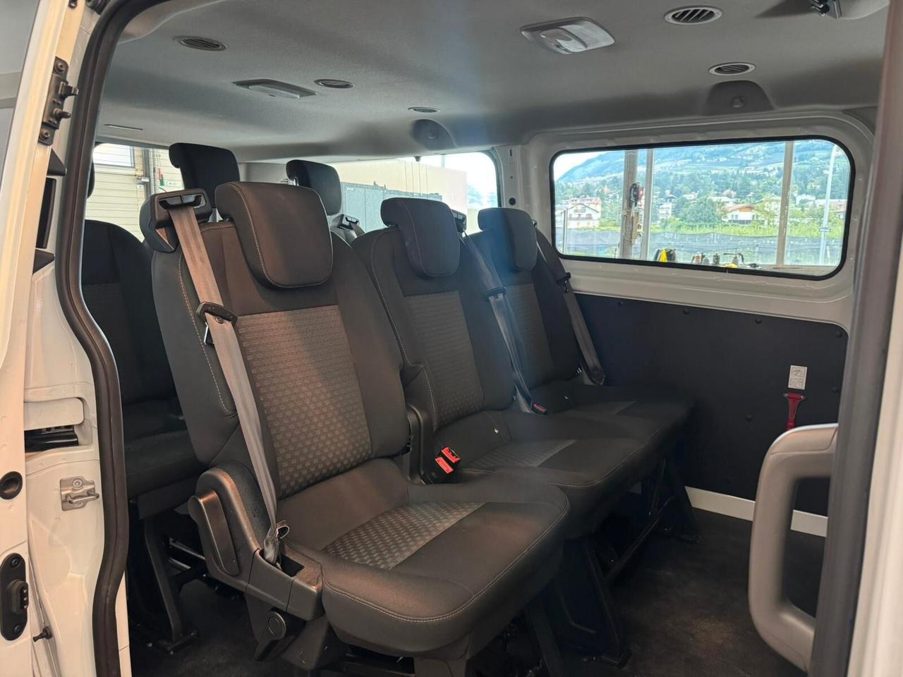 Ford Transit Custom 340 2.0 TDCi 130 PC Combi Trend