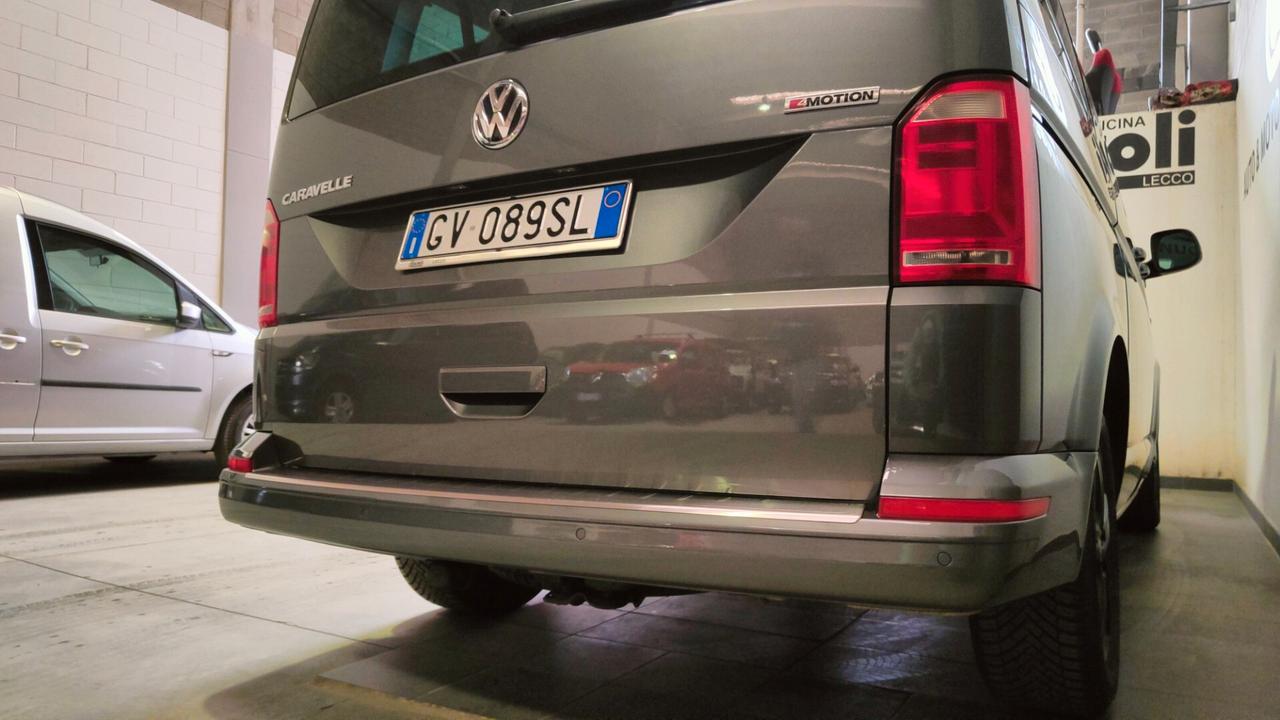 Volkswagen Caravelle 2.0 TDI 150CV DSG 4 Motion Comfortline 8POSTI GANCIO TRAINO