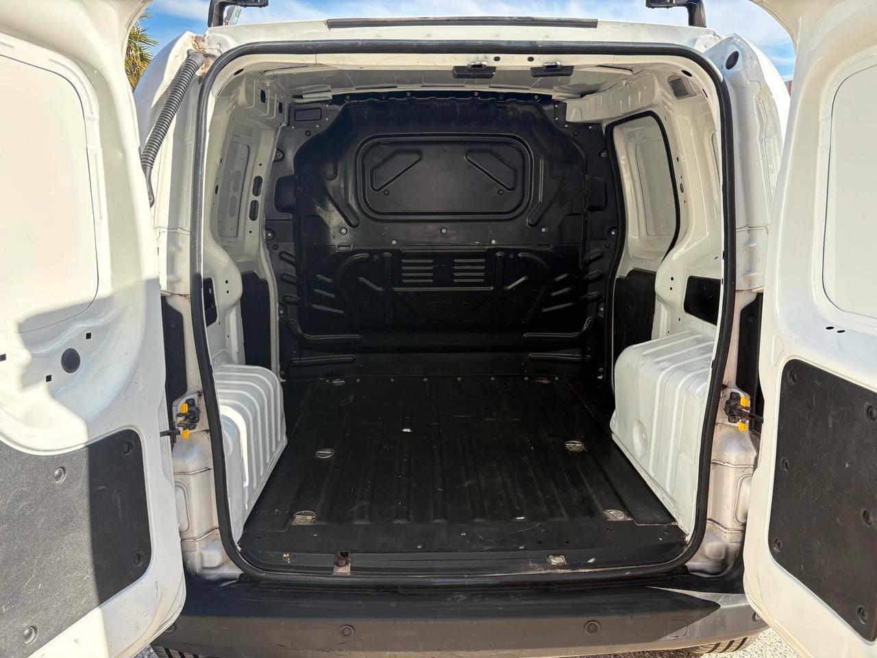Fiat Fiorino 1.3 MJT 95CV Cargo SX *IVA COMPRESA*