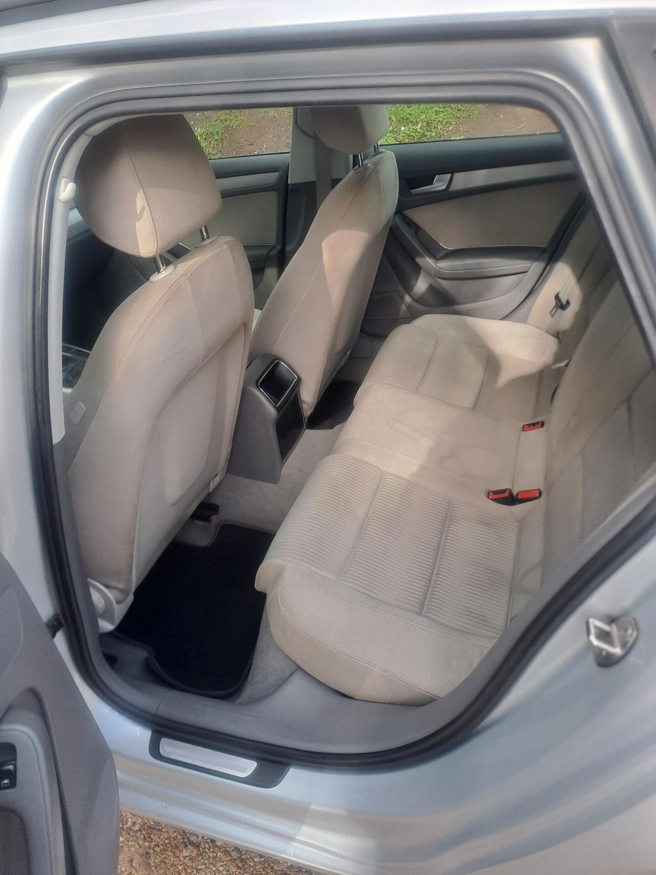 Audi A4 2.0 (136cv)TDIe Ambiente Plus