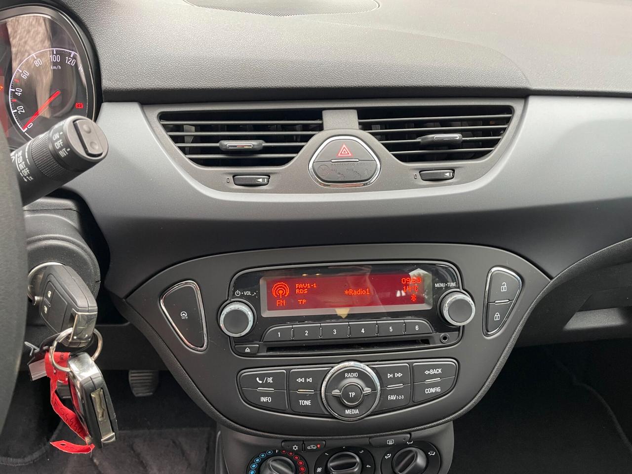 Opel Corsa 5p 1.2 Advance (n-joy) IDONEA NEOPATENTATI