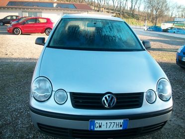 Volkswagen Polo 1.2 12V 5p. Trendline SI NUOVI PATENTATI EURO 04 BENZINA KM 148100 GARANZIA UN ANNO