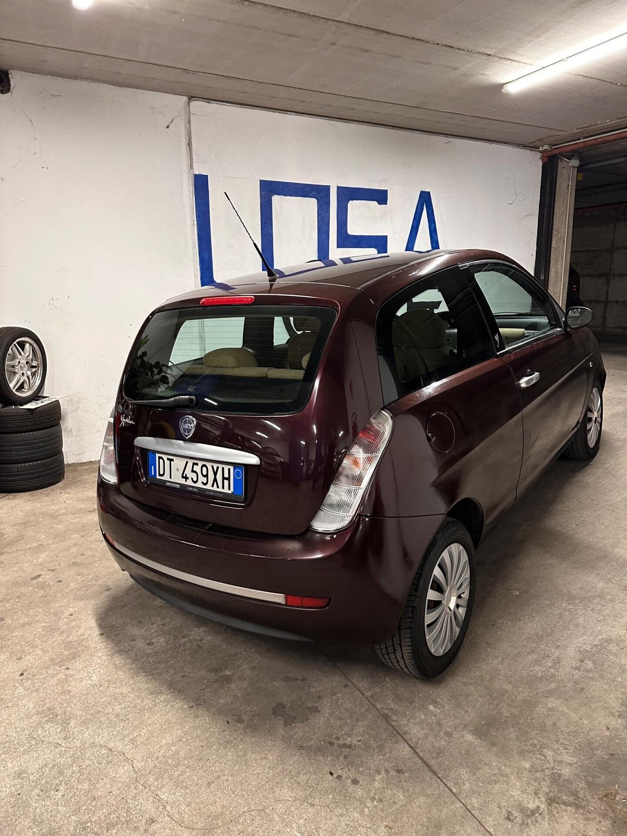 Lancia Ypsilon 1.4 2009