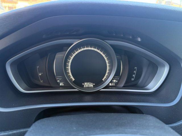 VOLVO V40 D2 120CV Geartronic Momentum