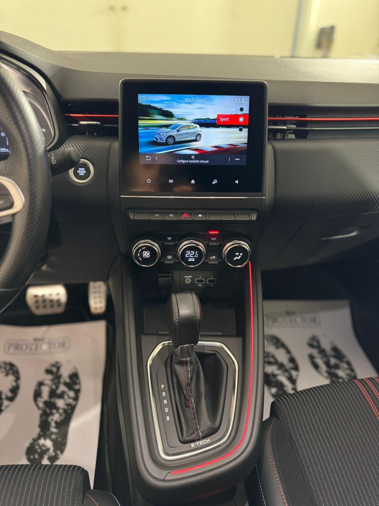 Renault Clio Full Hybrid E-Tech 140 CV 5 porte R.S. Line