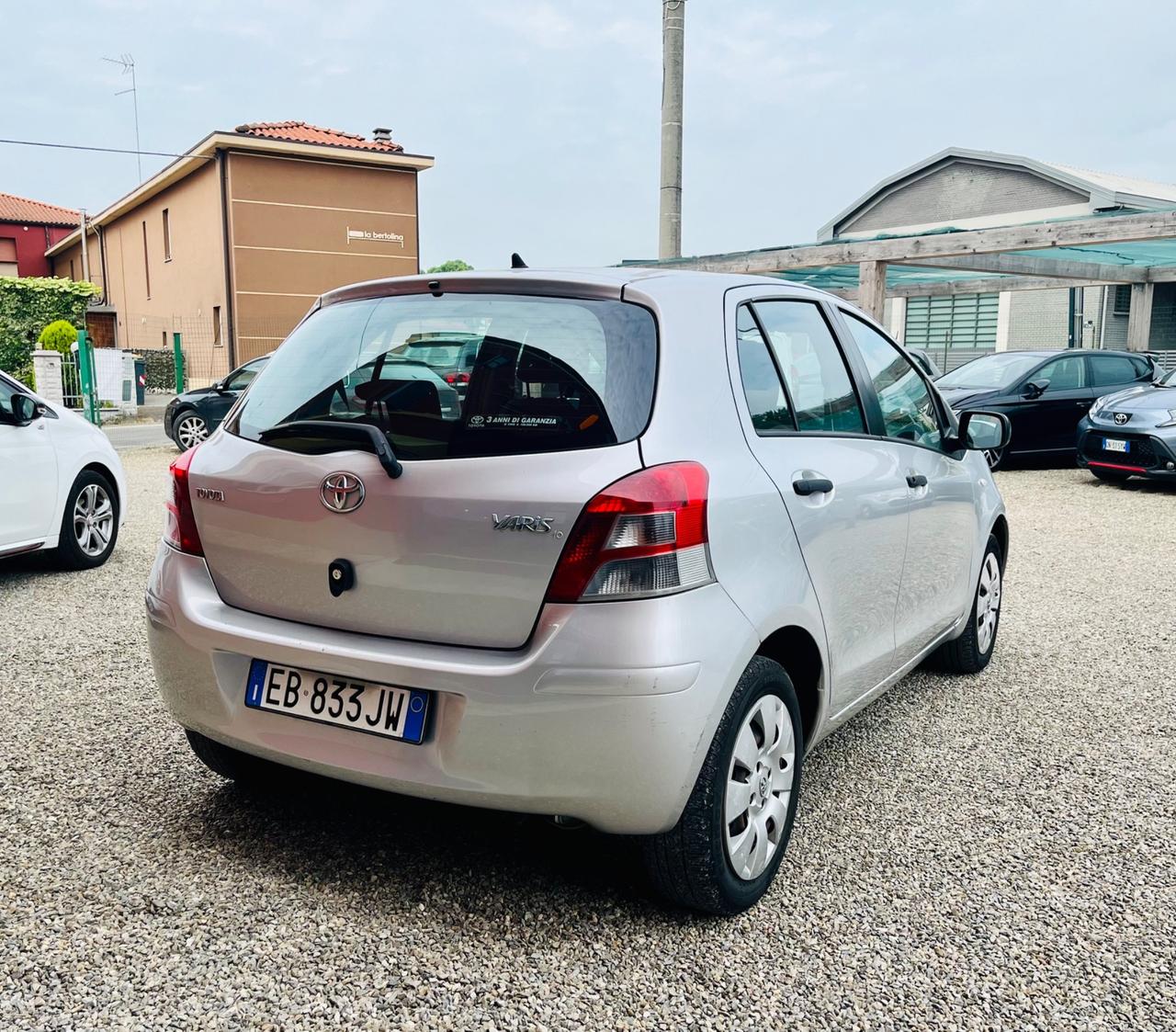 Toyota Yaris 1.0 5 porte GPL